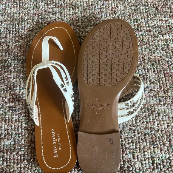 Kate Spade new york White Carol Thong Sandal Size 8 - Picture 6 of 7